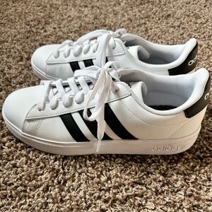 Adidas women’s grand court tennis shoes